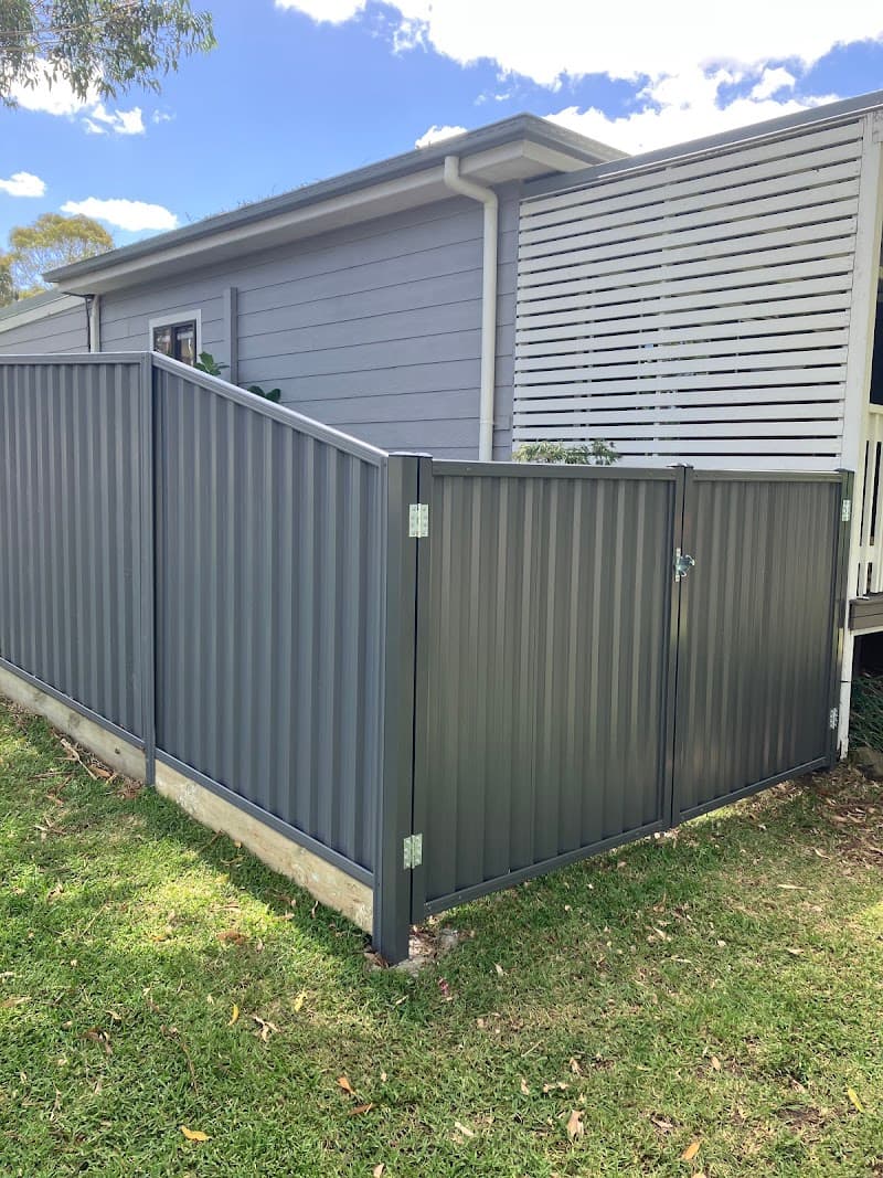 All Hills Fencing fencing work in Girraween