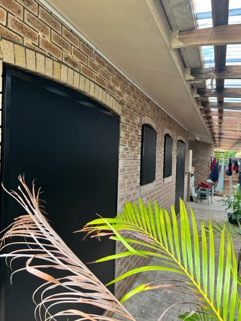 All Security Screens garage doors work in Bungalow