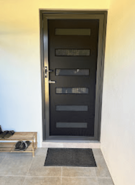 All Security Screens garage doors work in Bungalow