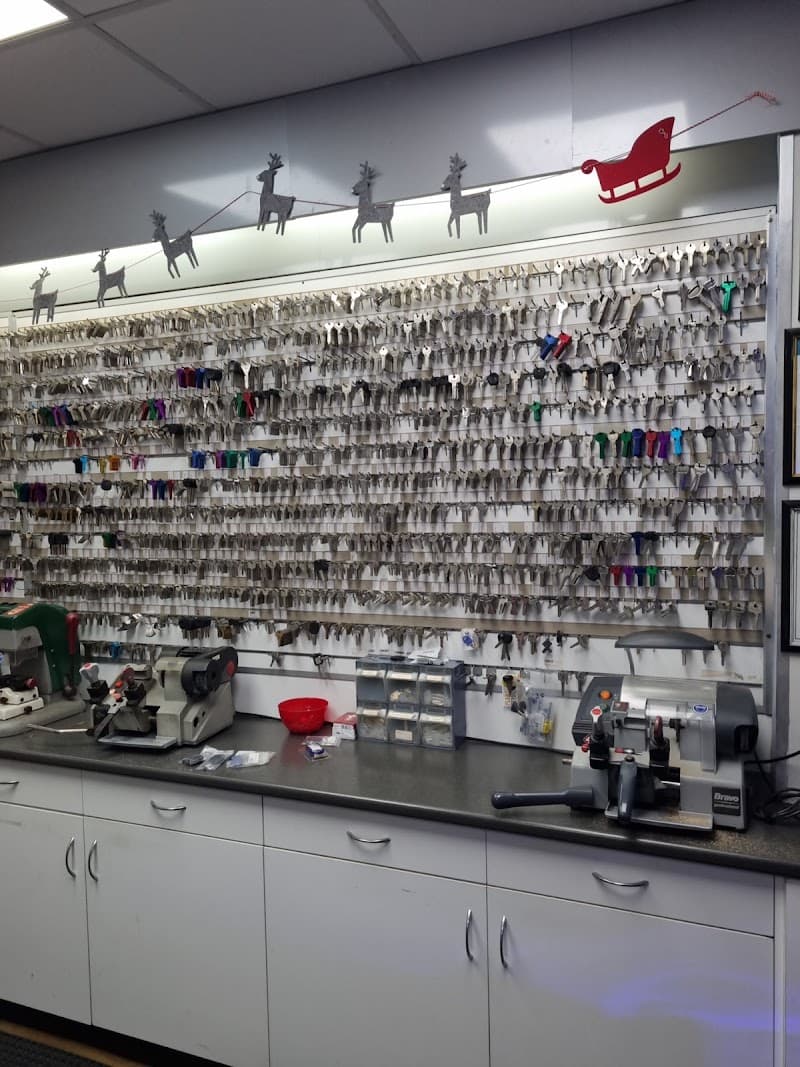 Allstrong Locksmiths & Security - Hervey Bay locksmith work in Pialba
