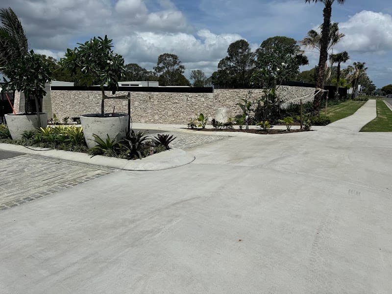 Alpha landscape fencing work in Bundaberg West