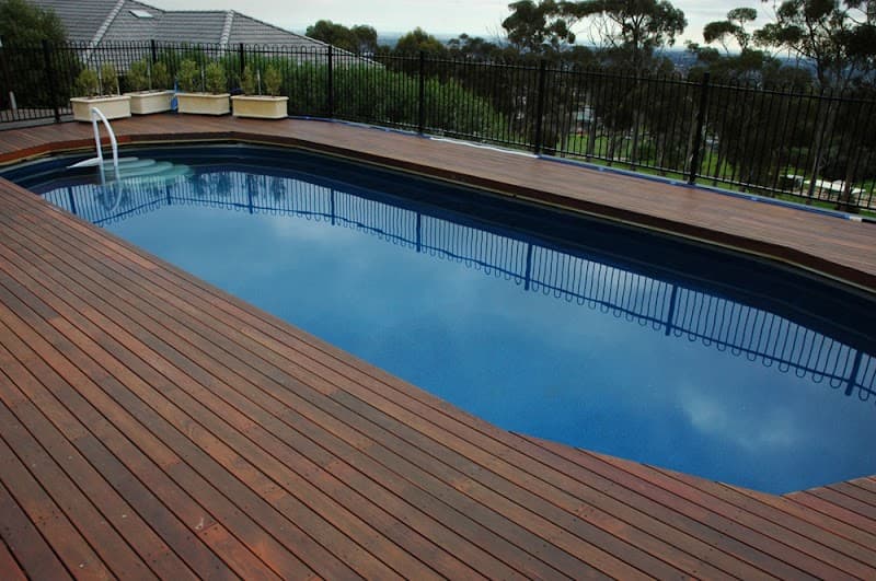 Alpha Pools pool builder work in Fulham