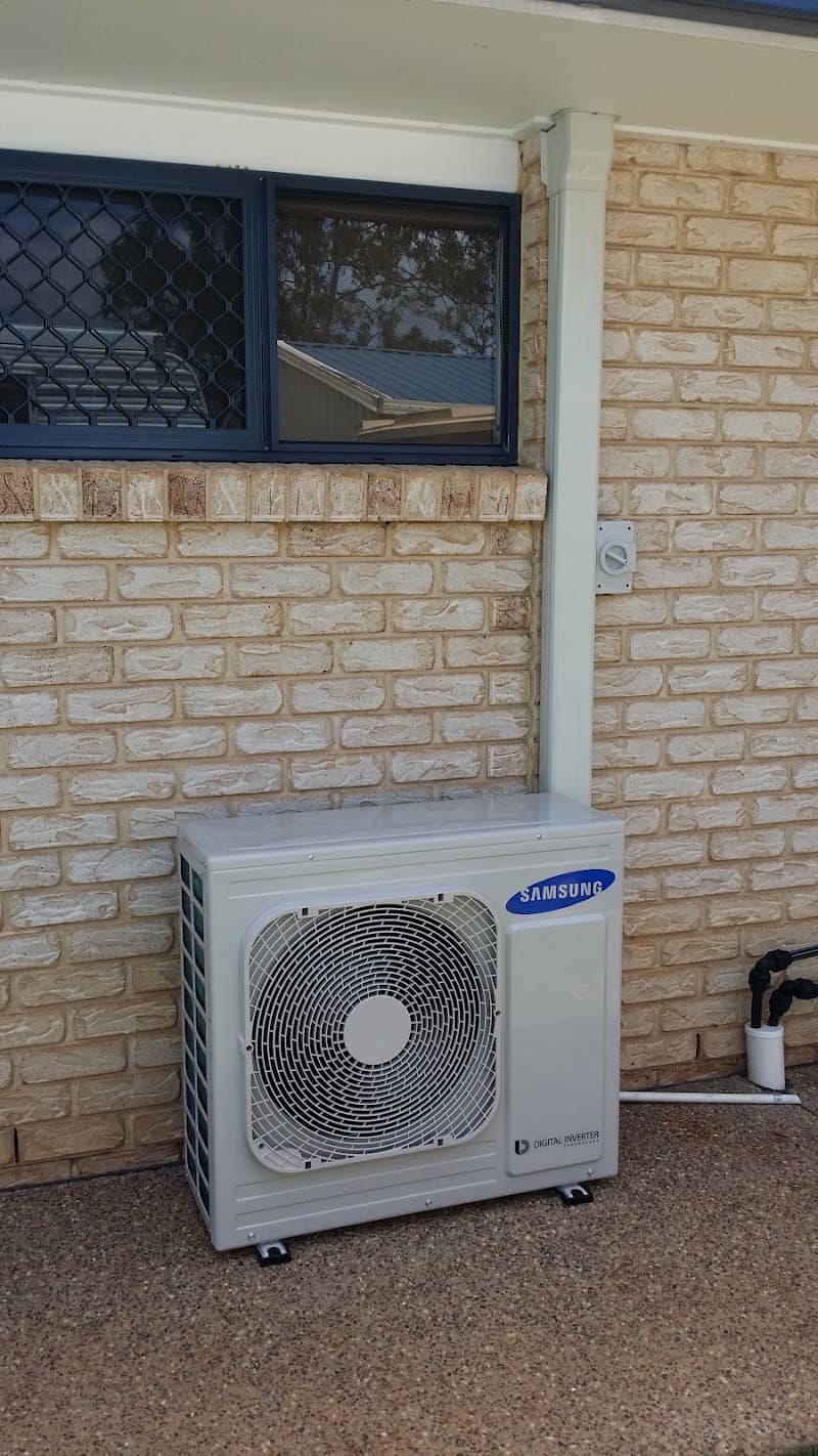 ALZ Group solar panel installation work in Hervey Bay