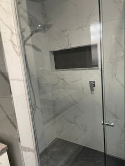 AM Tiling Services