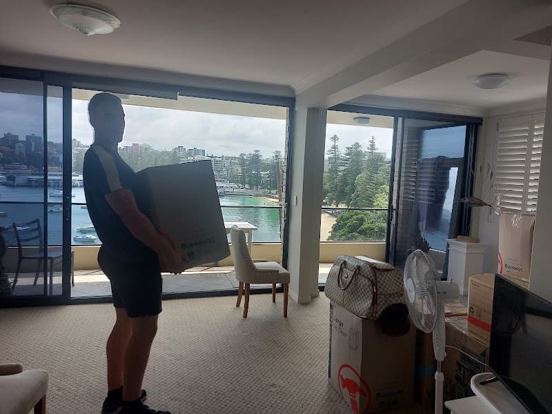 Amazing Removals removalist work in Manly