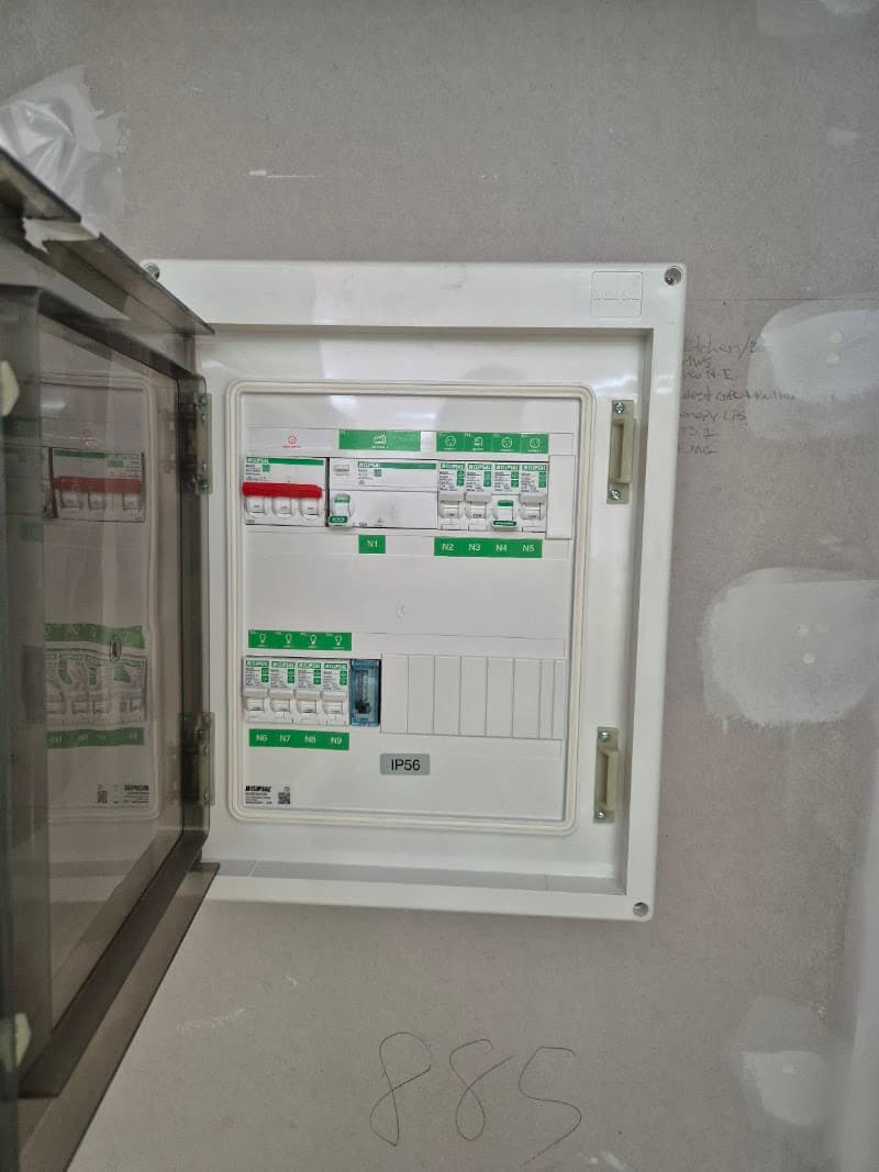 Amplified electrical electrician work in East Bunbury
