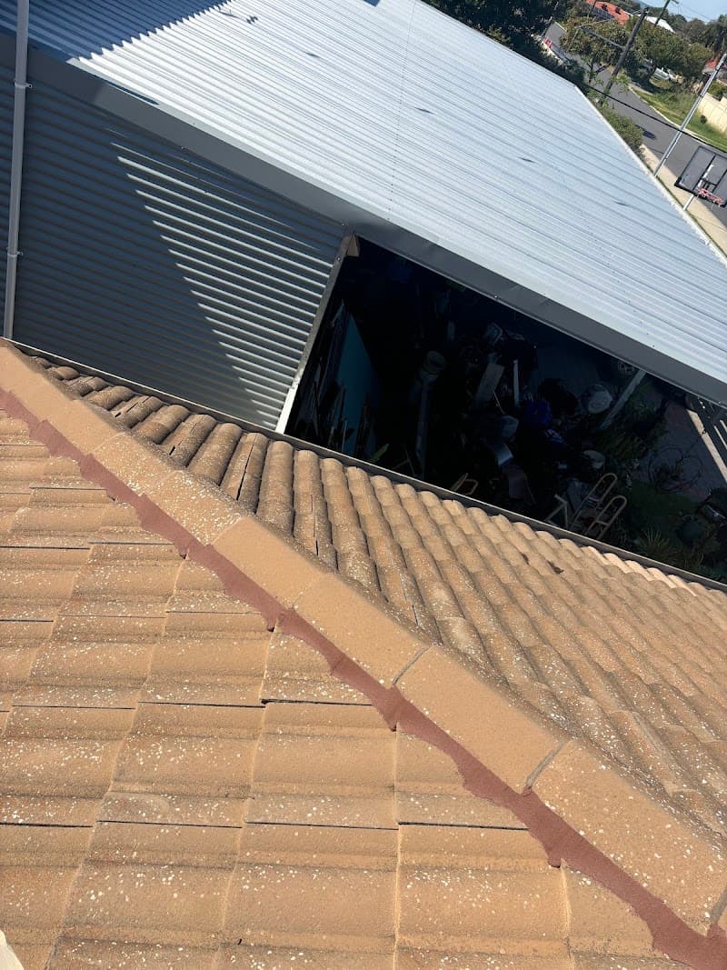 AMT Roof Maintenance roofing work in Heathridge