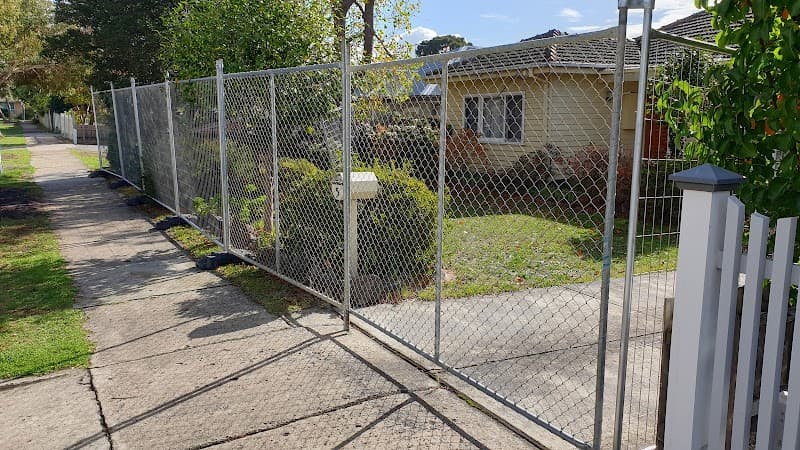 Anajak Temporary Fencing Hire fencing work in Melbourne