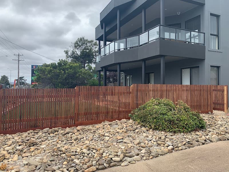 Anchored Fencing and Retaining Walls - Mornington Peninsula fencing work in Rye