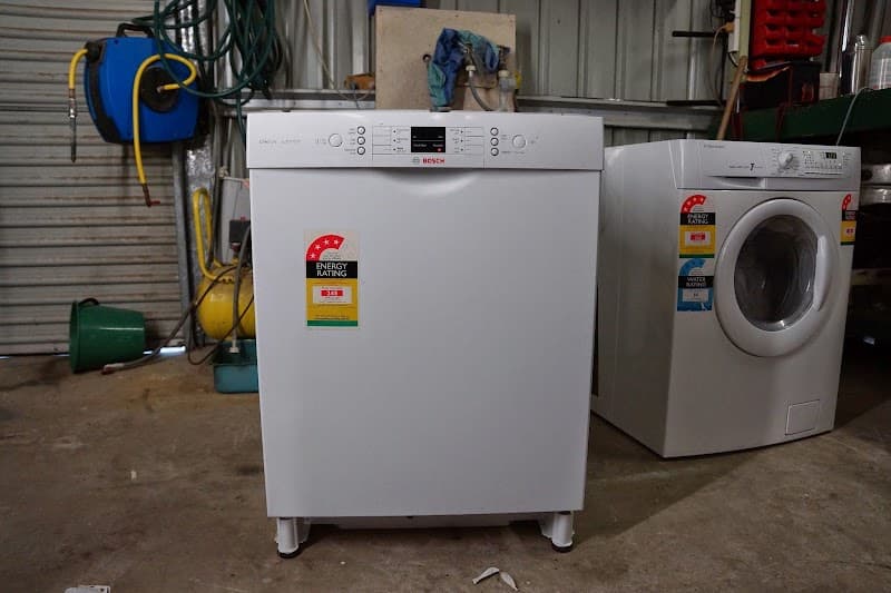 Andergrove Appliance Service appliance repair work in North Mackay