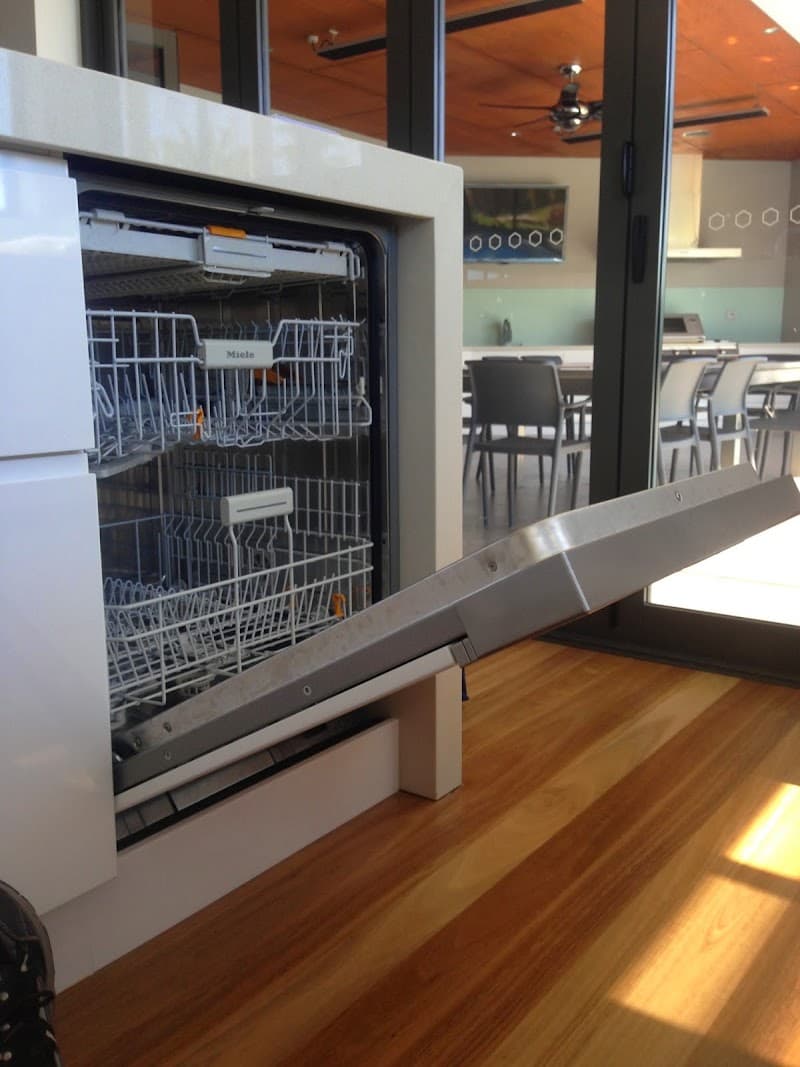Andergrove Appliance Service appliance repair work in North Mackay