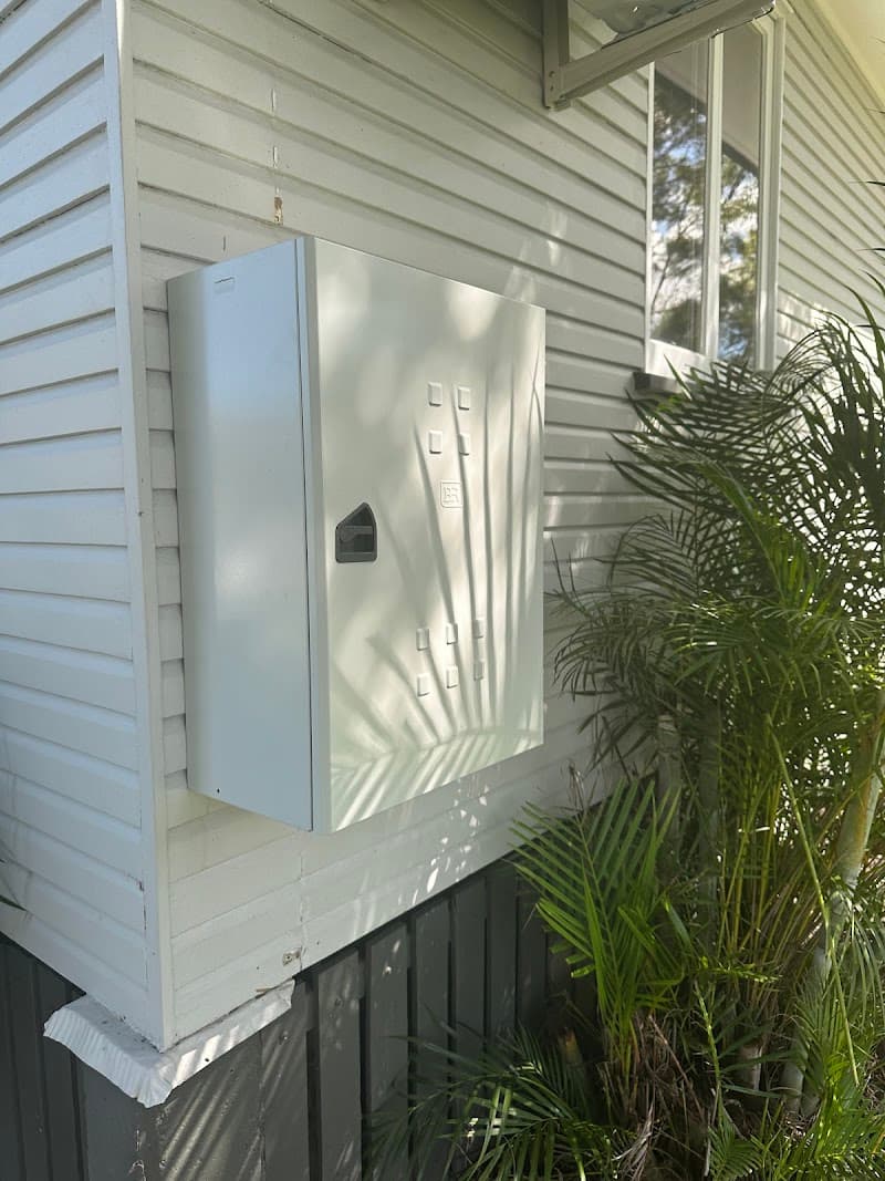 Andrew Gardiner electrician work in Eastern Heights