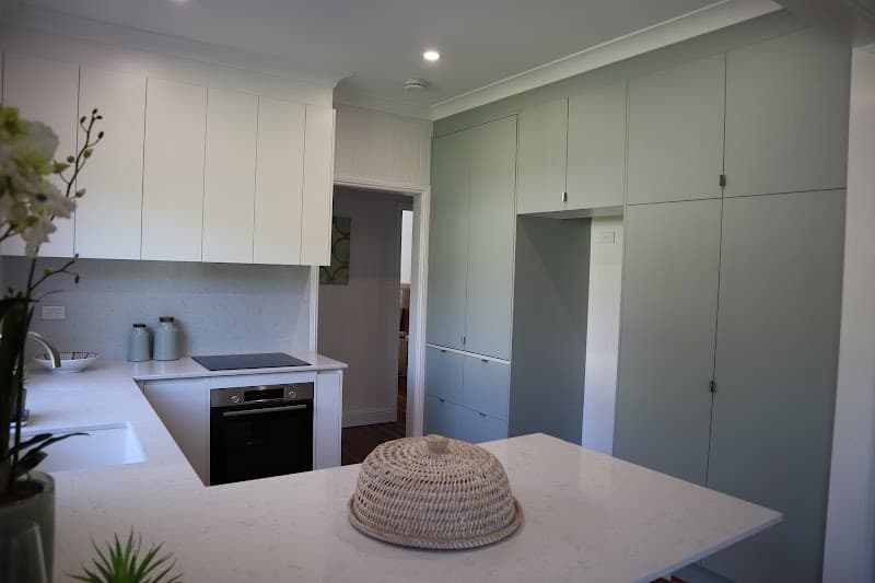 Andrew's Custom Cabinets carpentry work in Townsville City