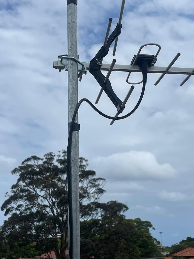 AntennaPros antenna & tv work in Waterloo