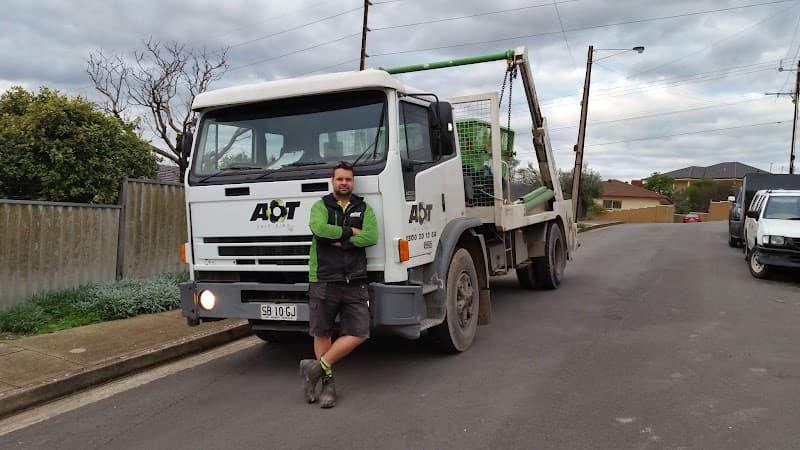 AOT Skip Bins rubbish removal work in Seaview Downs