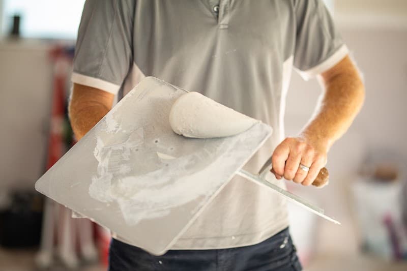 Apex Plasterers Toowoomba painter work in South Toowoomba