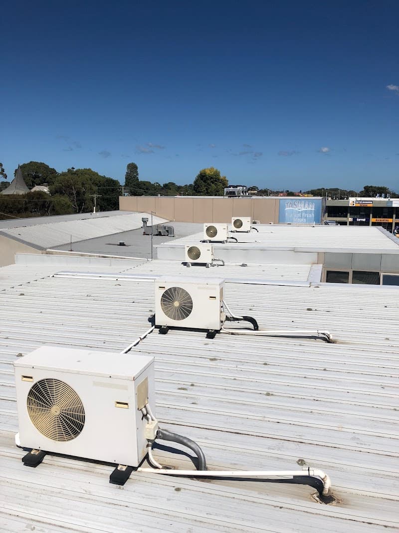 Applied Air Conditioning Servicing air conditioning work in Dandenong South