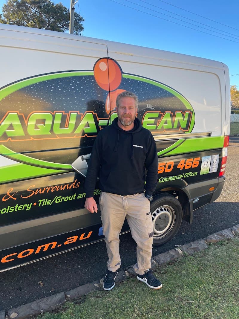 Aqua-Clean oven & bbq cleaning work in Harristown