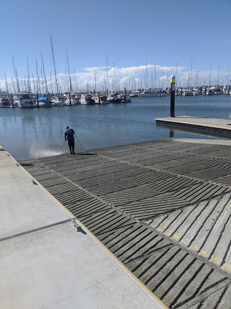 Aqua pressure cleaning pressure washing work in Deception Bay