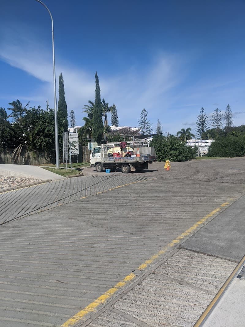 Aqua pressure cleaning pressure washing work in Deception Bay