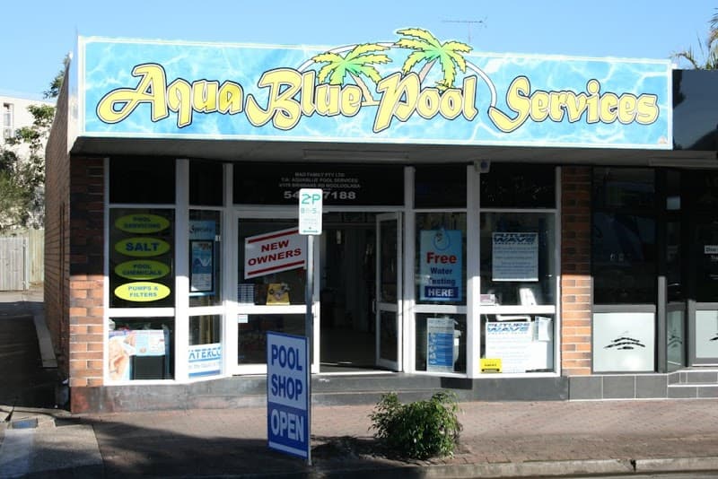 Aquablue Pool Services pool maintenance work in Mooloolaba