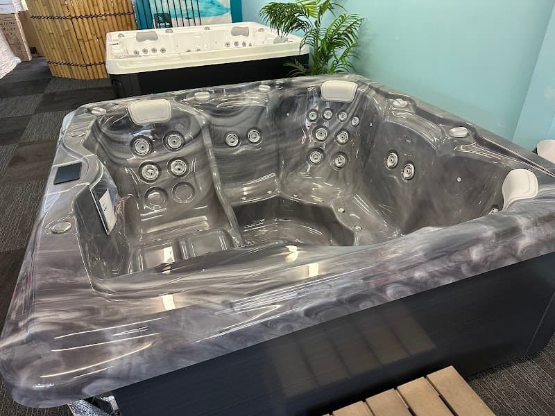 Aquatic Pool & Spa Services pool maintenance work in Yeppoon