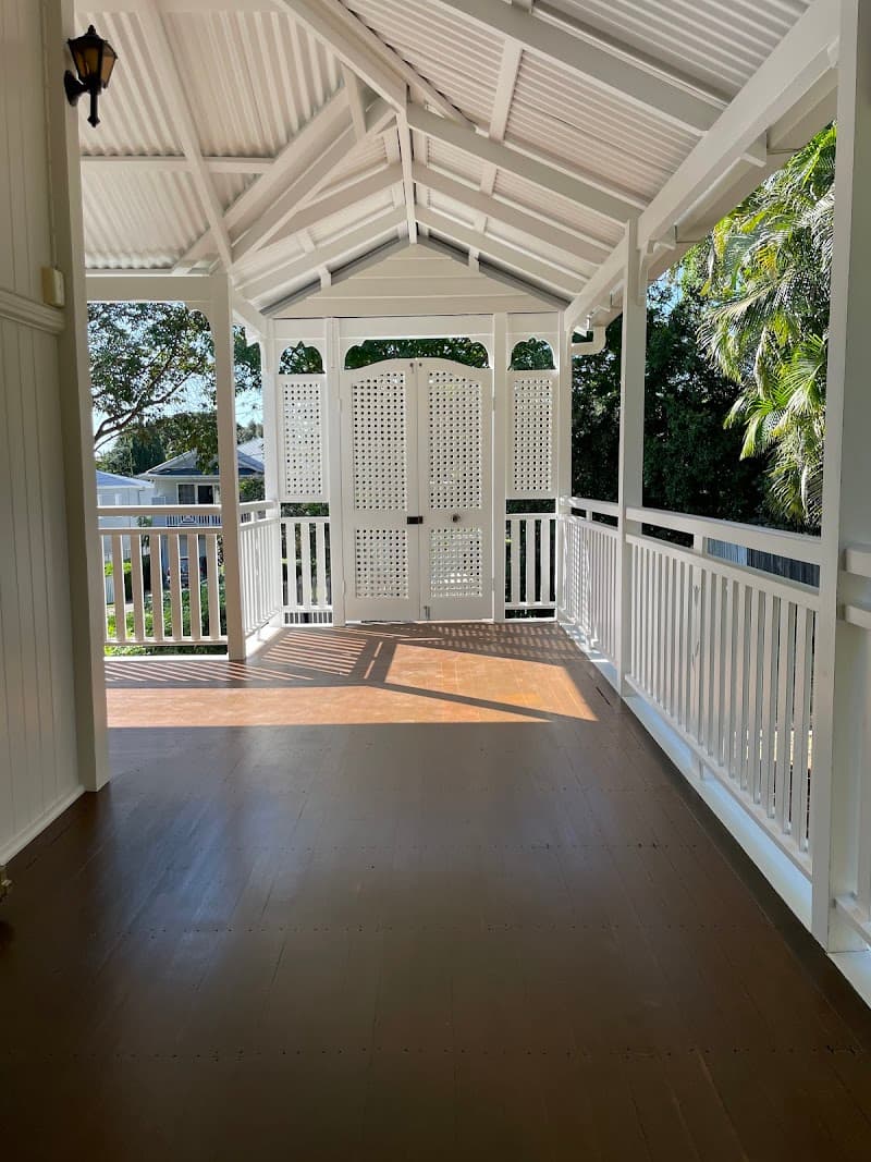 A.R. Painting Solutions Pty Ltd painter work in Brisbane City