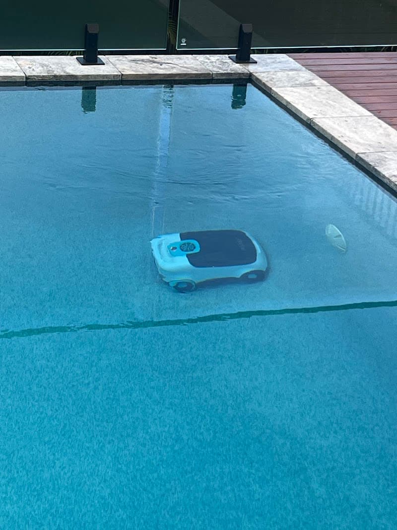 Arana Pool Service pool maintenance work in Arana Hills