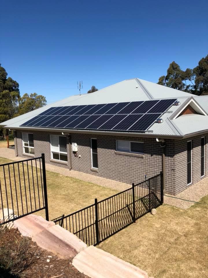 Arctic Energy solar panel installation work in Harlaxton
