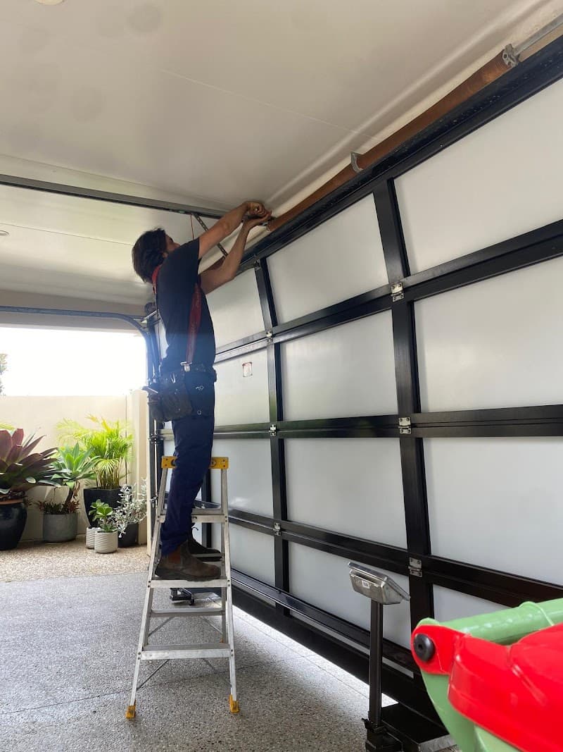 Ari Garage Doors garage doors work in Burleigh Waters