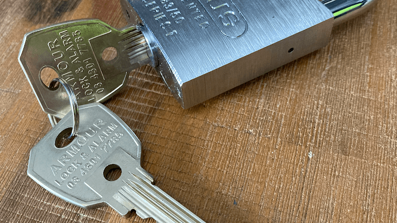 Armour Lock & Alarm security & cctv work in Canadian