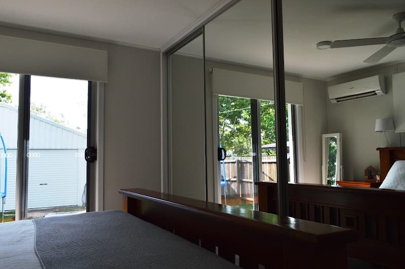ARN Glass & Aluminium glass & glazier work in Walkervale