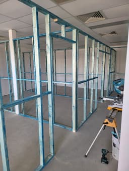 ARNOTT'S IMPROVEMENTS - Carpenter Logan - Hanyman Services Logan