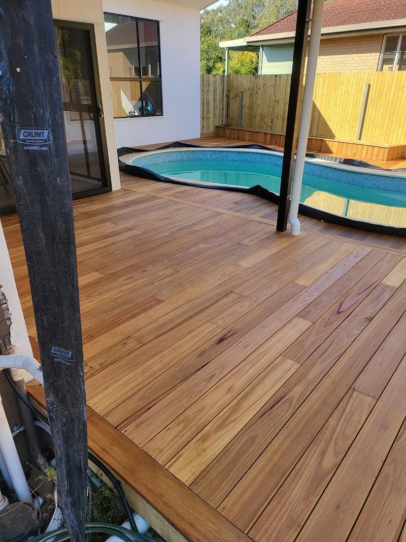 ARNOTT'S IMPROVEMENTS - Carpenter Logan - Hanyman Services Logan carpentry work in Kingston