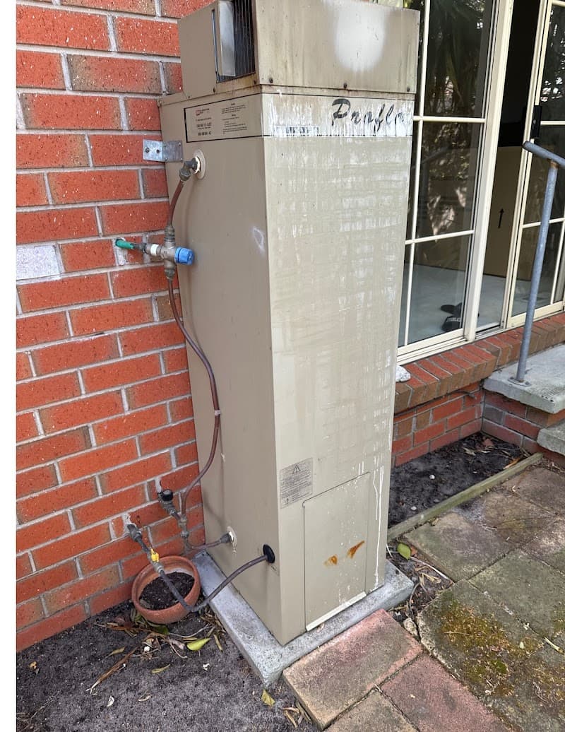 Around Town Plumbing plumber work in Dandenong