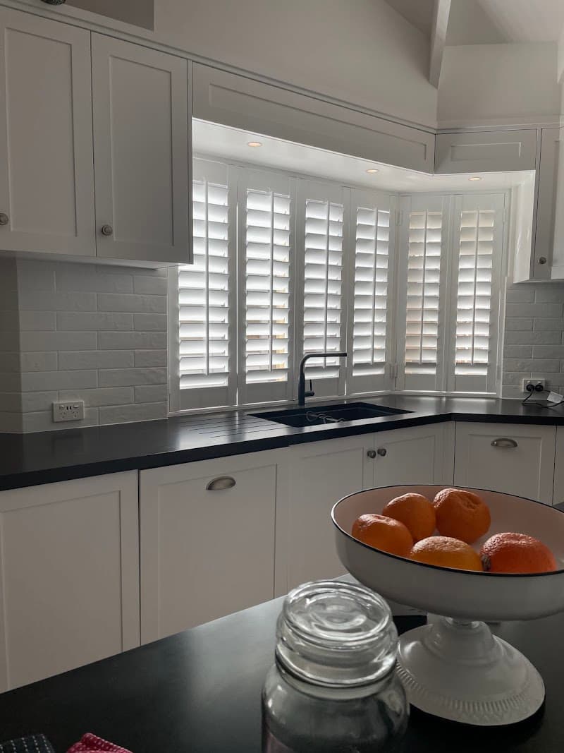 ARTISAN BLINDS & SHUTTERS curtains & blinds work in Kinross