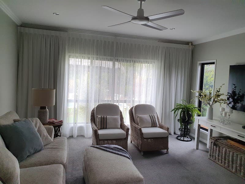 Artizen Curtains curtains & blinds work in Mooloolaba