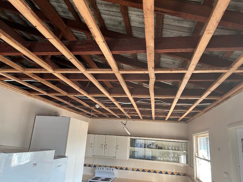 Asbestos Watch asbestos removal work in Goodna