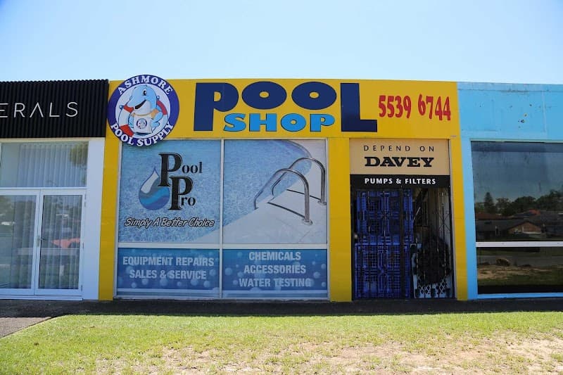 Ashmore Pools Supplies & Services - Gold Coast Pool Cleaning & Pool Shop pool maintenance work in Ashmore