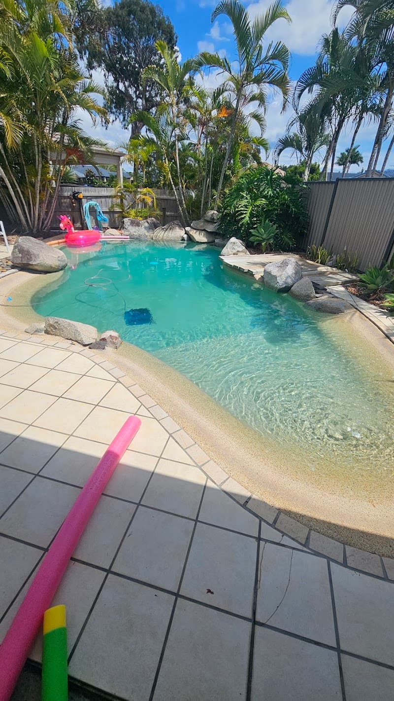 Ashmore Pools Supplies & Services - Gold Coast Pool Cleaning & Pool Shop pool maintenance work in Ashmore