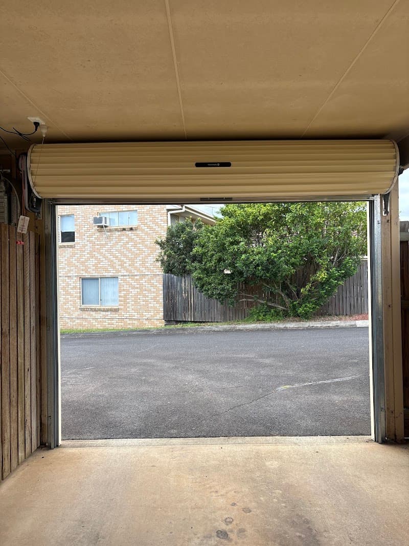 ASI Remote Garage Doors garage doors work in Springfield