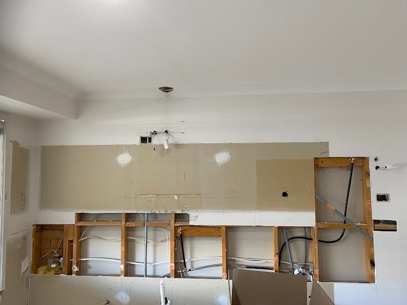 Astrid Electrical electrician work in Hewett