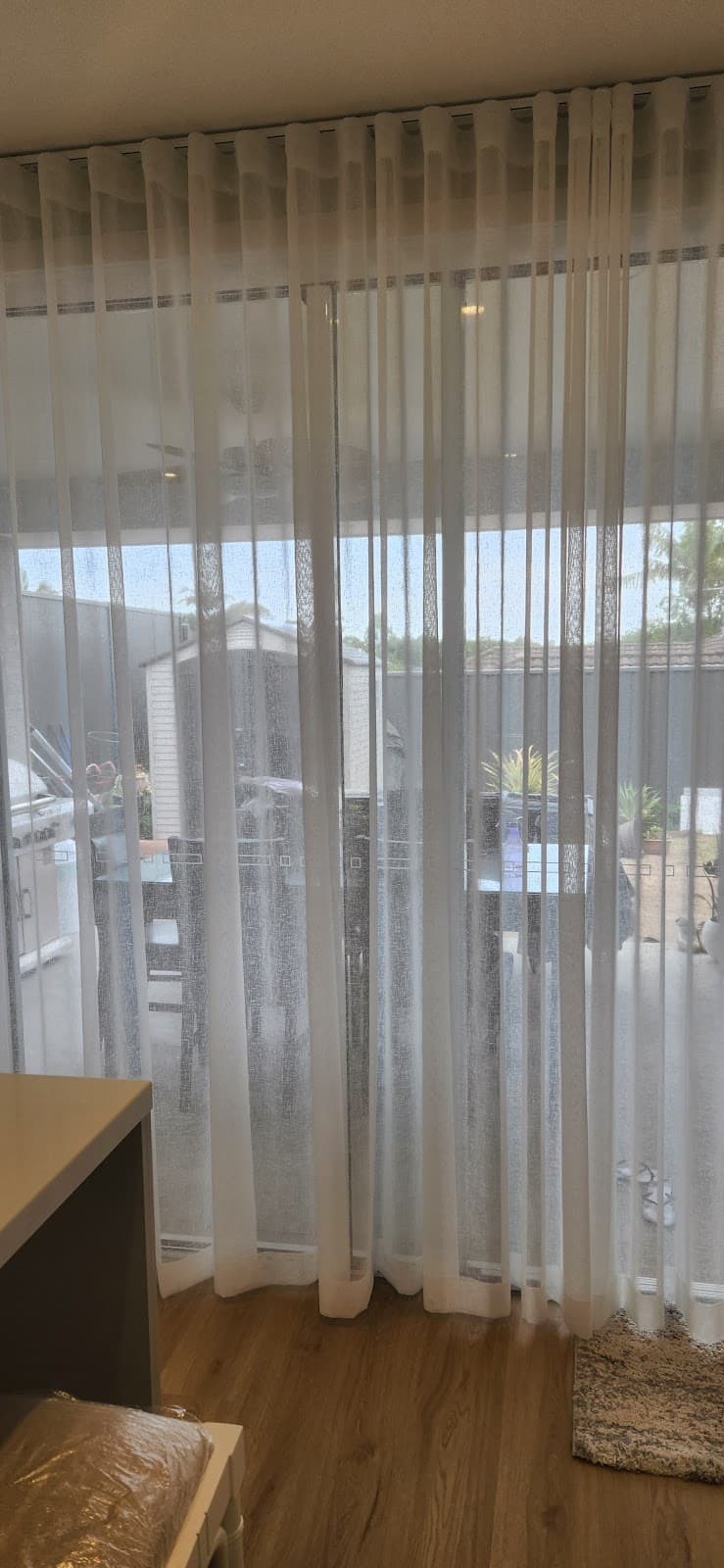 Atlas Blind & Curtain curtains & blinds work in Darra