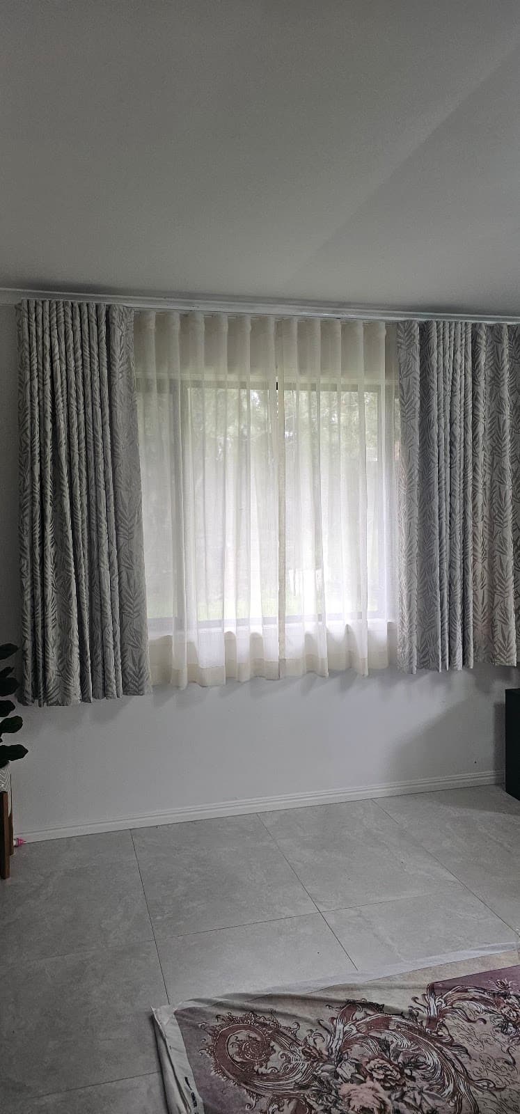 Atlas Blind & Curtain curtains & blinds work in Darra
