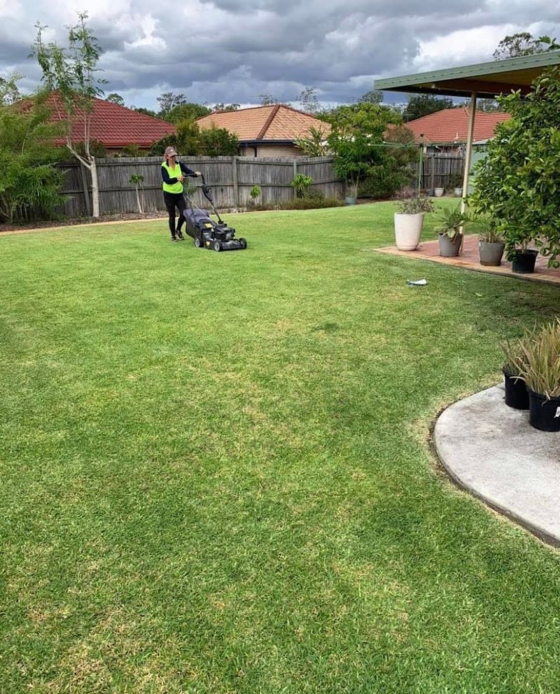 Atlas gardening and maintenance gardening work in Munruben