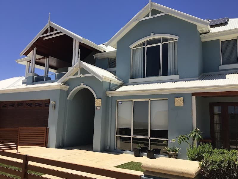 AusCoat Painting & Decorating painter work in San Remo