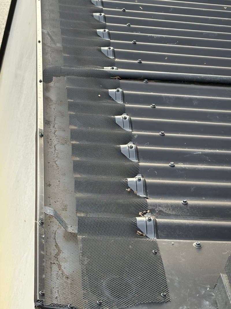 Aussie Gutter Protection Geelong gutter cleaning work in North Geelong