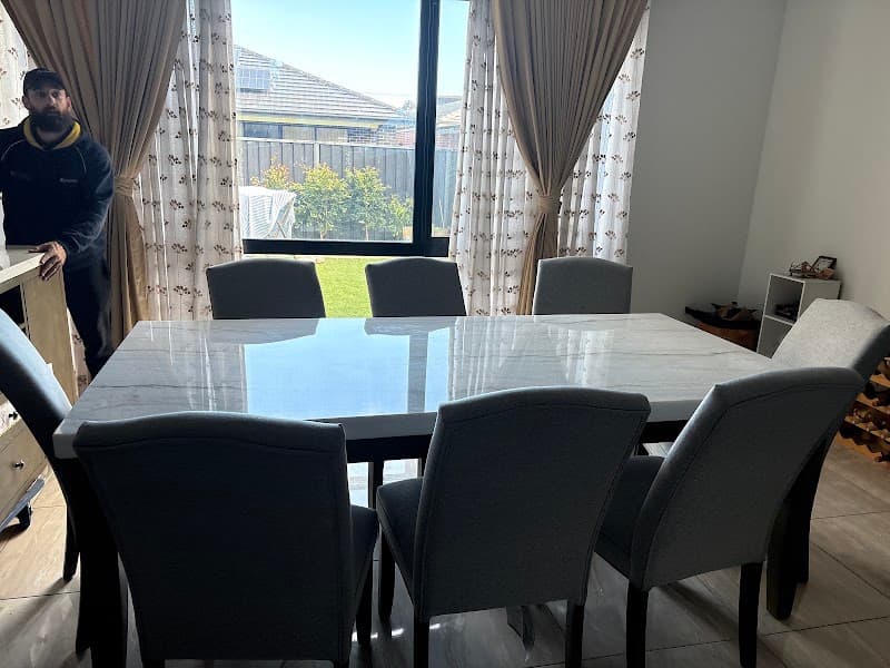 Aussiemove International Movers removalist work in Parafield Gardens