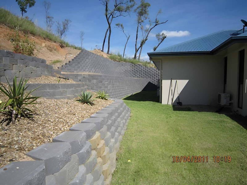 Austen Landscaping & Earthmoving landscaping work in Deeragun
