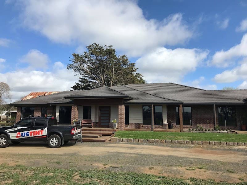Austint window tinting work in Wendouree
